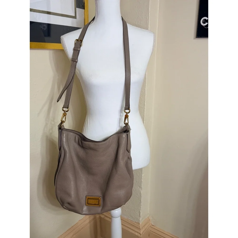 Marc by Marc Jacobs Classic Q Hillier Hobo Bag Taupe Pebbled Leather Crossbody
